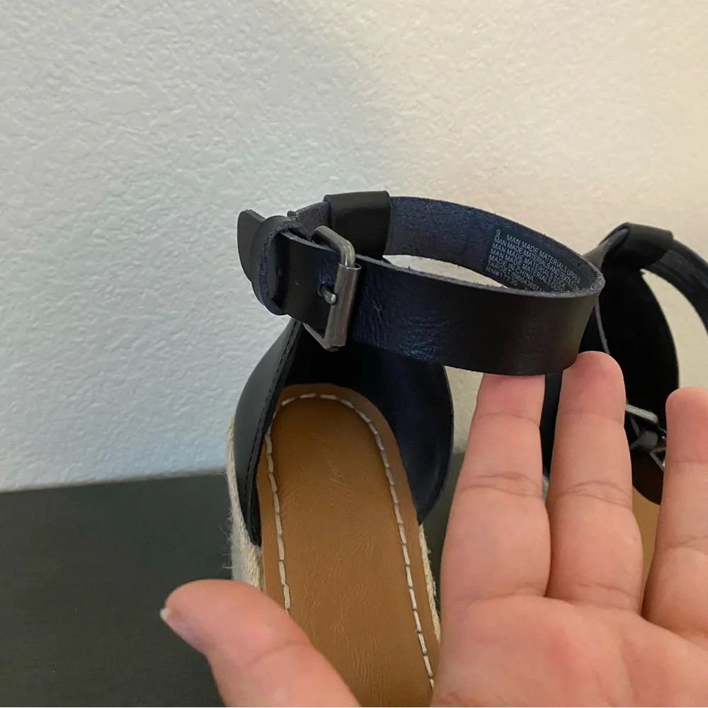 Universal Thread effortless espadrille